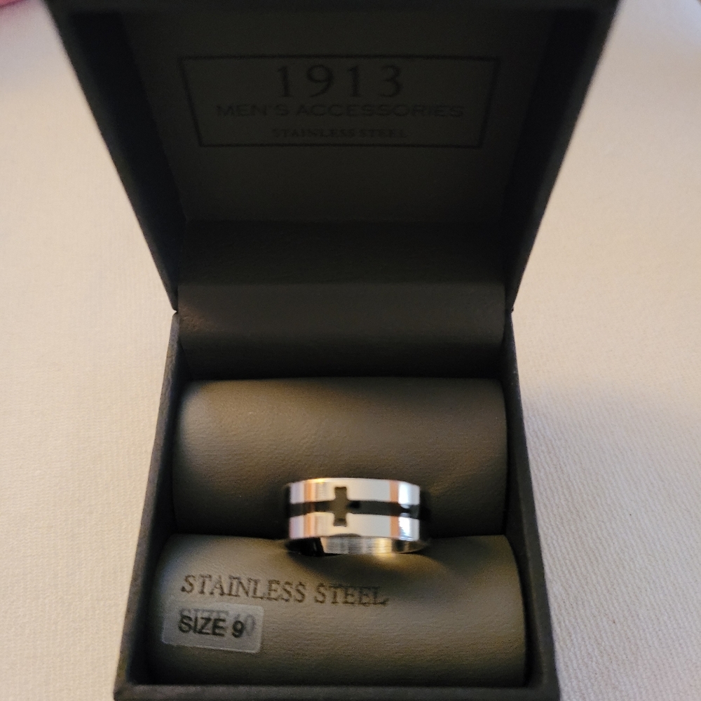 Men's Ring